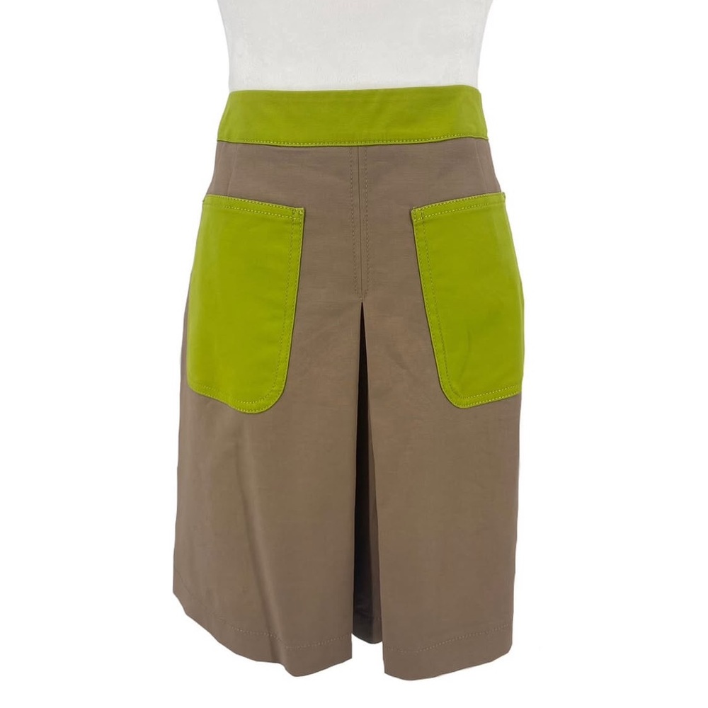 L’AUTRE CHOSE Colorblock Khaki Skirt with Lime Green Pockets